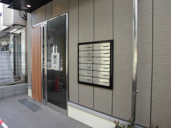 16/24 エントランス