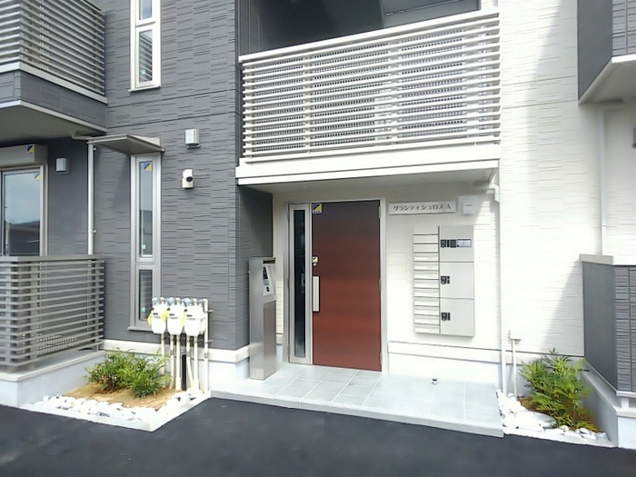 17/28 エントランス