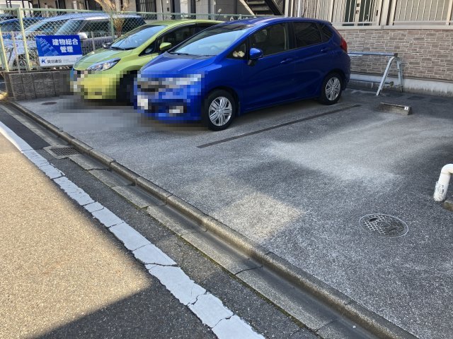 15/17 駐車場