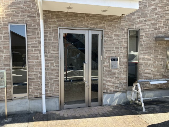 14/17 エントランス