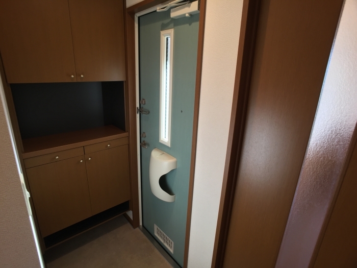 18/25 エントランス