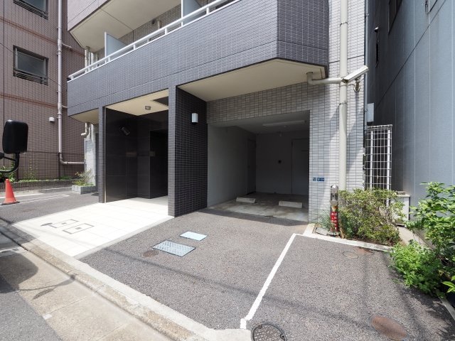 3/4 エントランス