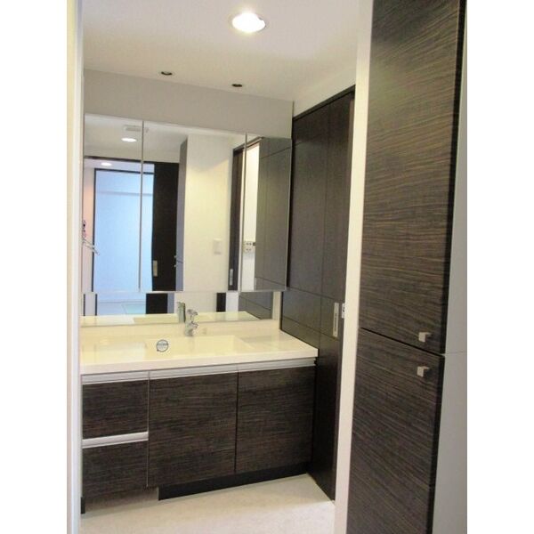 8/9 エントランス