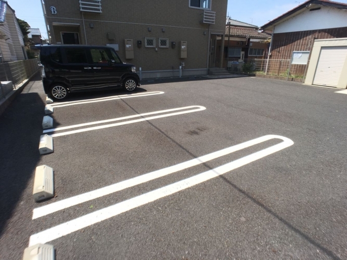 20/21 駐車場