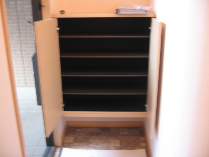 13/22 バルコニー