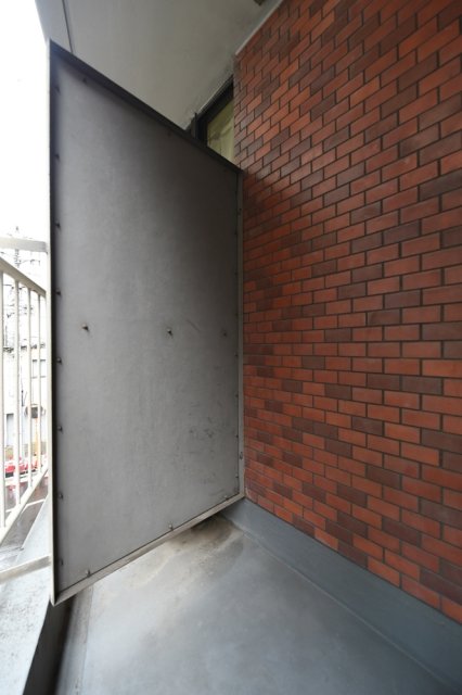 15/23 バルコニー