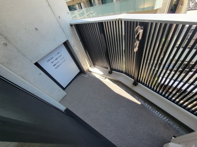 26/30 バルコニー