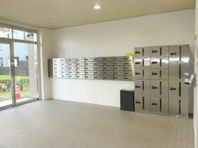 15/16 エントランス