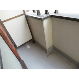 13/18 バルコニー