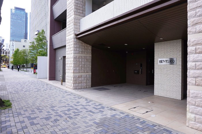 20/29 エントランス