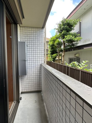 18/25 バルコニー