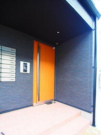 15/16 エントランス