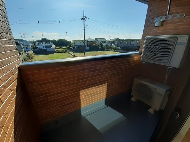 13/23 バルコニー