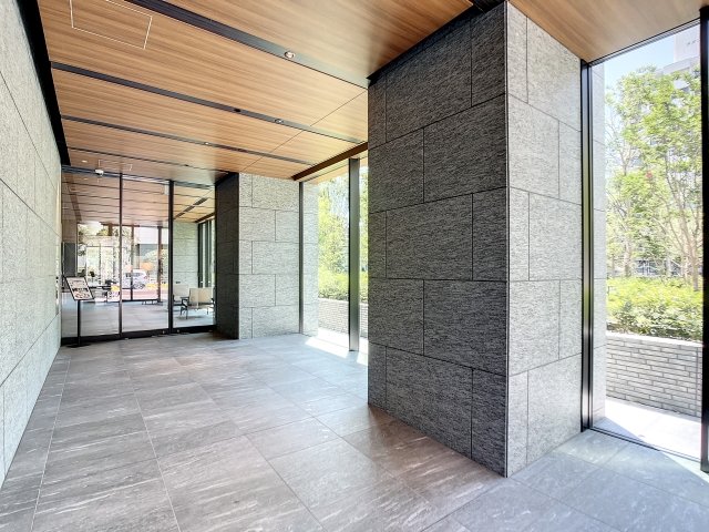 29/30 エントランス