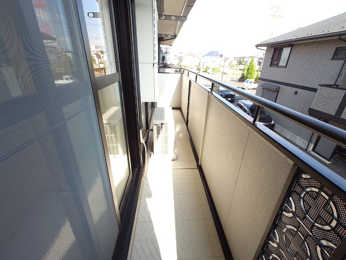 18/20 バルコニー