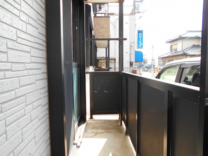 16/20 バルコニー