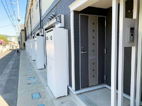 14/19 エントランス