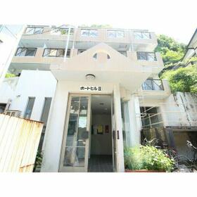 17/19 エントランス