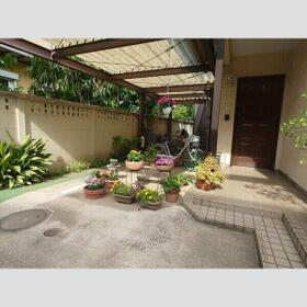 4/4 エントランス