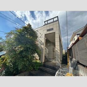 14/15 エントランス