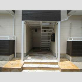 15/16 エントランス