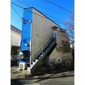 13/16 エントランス