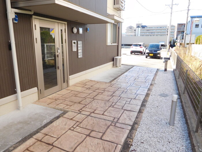 7/10 エントランス