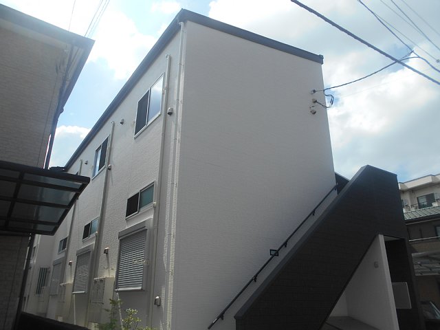 22/26 エントランス