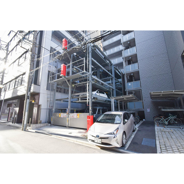26/30 駐車場