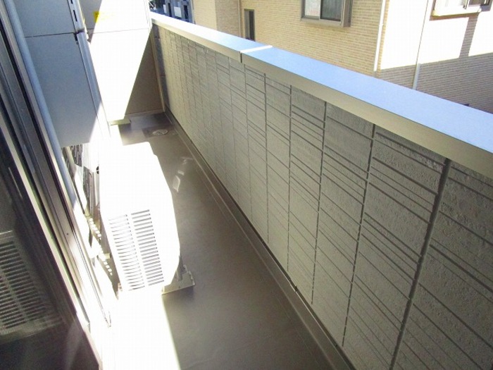 16/20 バルコニー