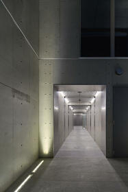 3/3 エントランス