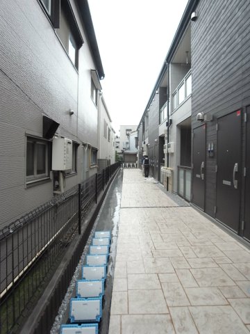 16/22 エントランス