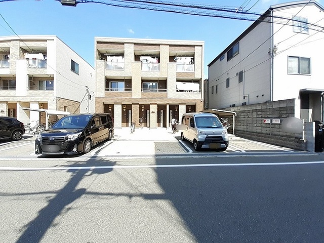 14/20 駐車場