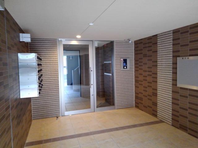 13/20 エントランス