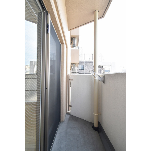 20/30 バルコニー