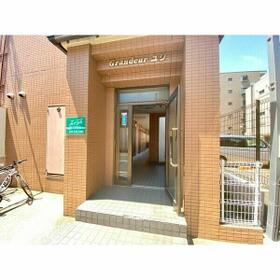 15/19 エントランス