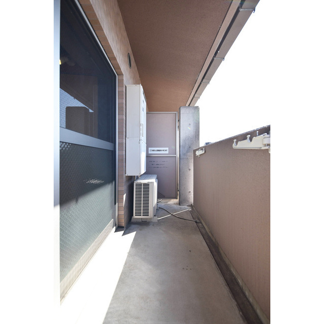 19/27 バルコニー