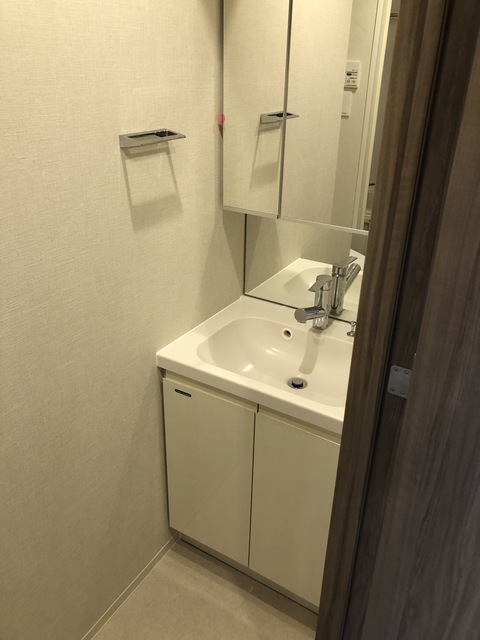 26/30 洗面