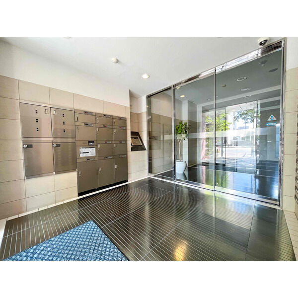 15/24 エントランス