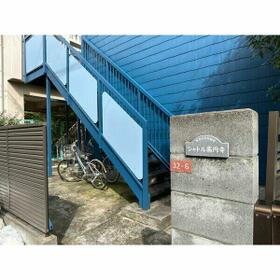 3/3 エントランス