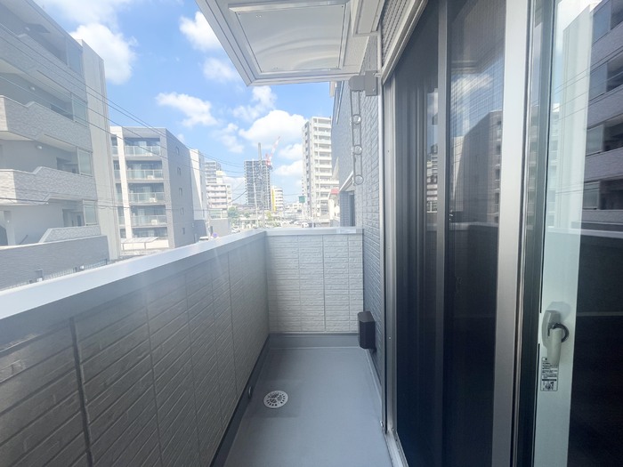 16/28 バルコニー