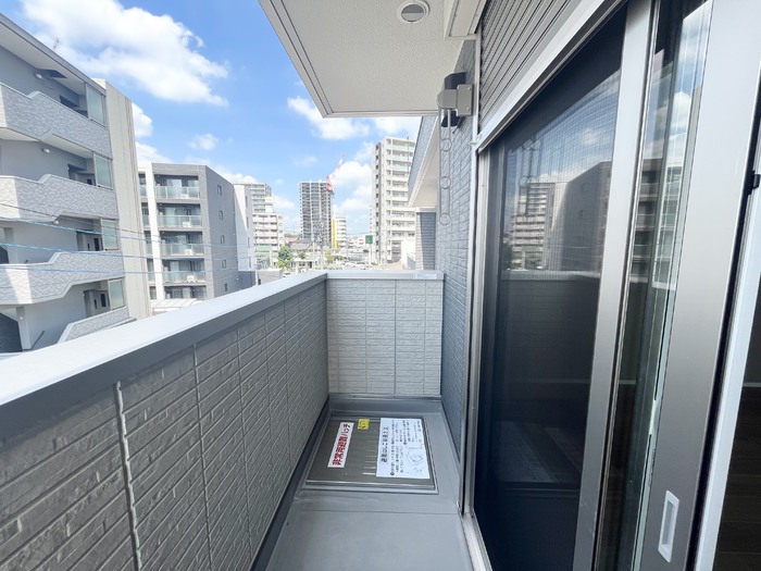 16/28 バルコニー