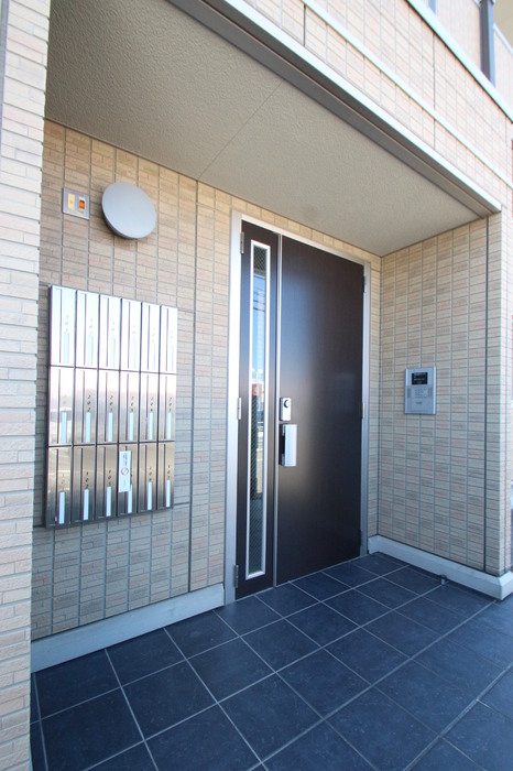 5/8 エントランス