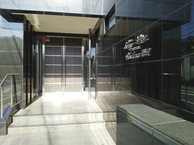 2/8 エントランス