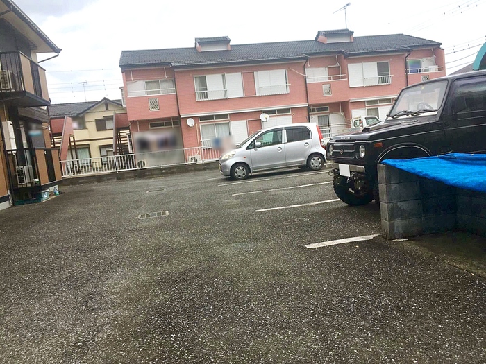18/20 駐車場