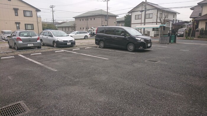 19/20 駐車場