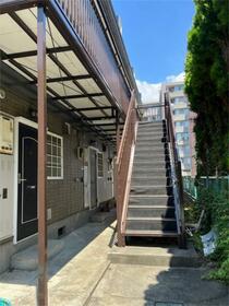 16/16 エントランス