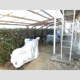 16/16 エントランス