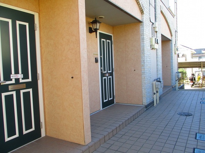 17/18 エントランス