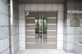 2/3 エントランス